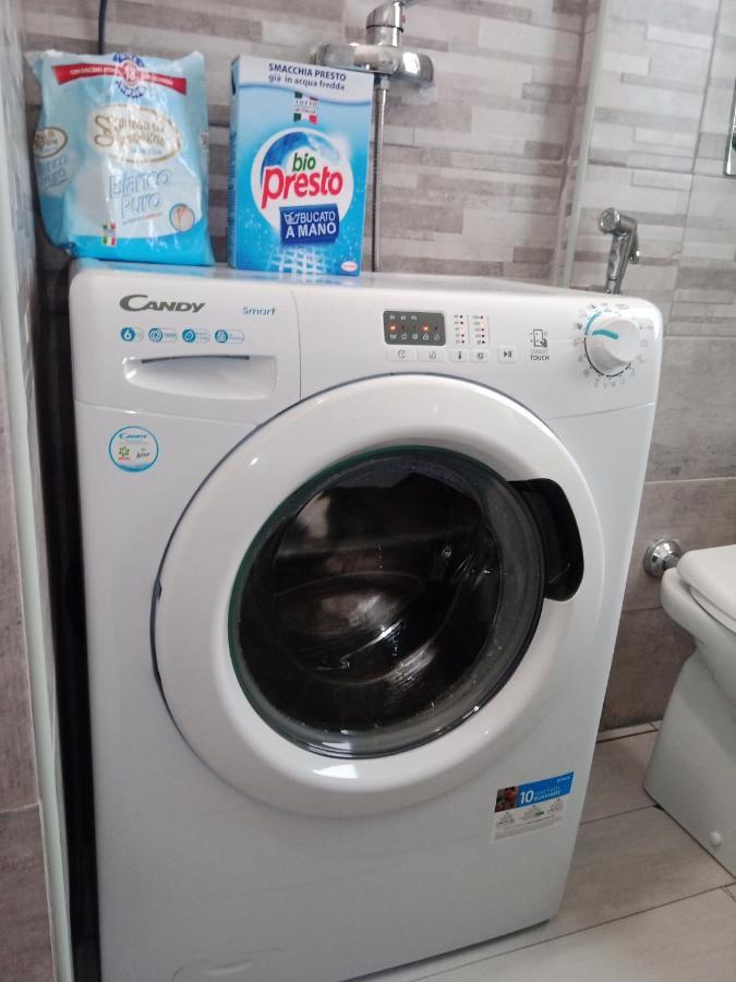 "House Of Lella" Appartamento 2 Camere Da Letto Milano Dış mekan fotoğraf